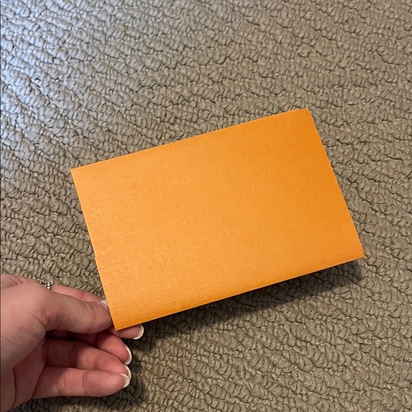 Louis Vuitton Orange and Cream Card - Picture 3 of 4